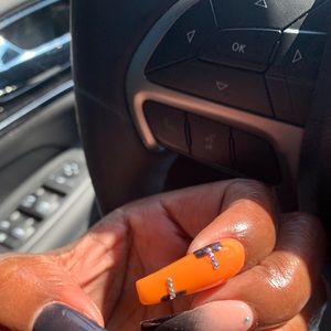 Meet your Posher, Erics